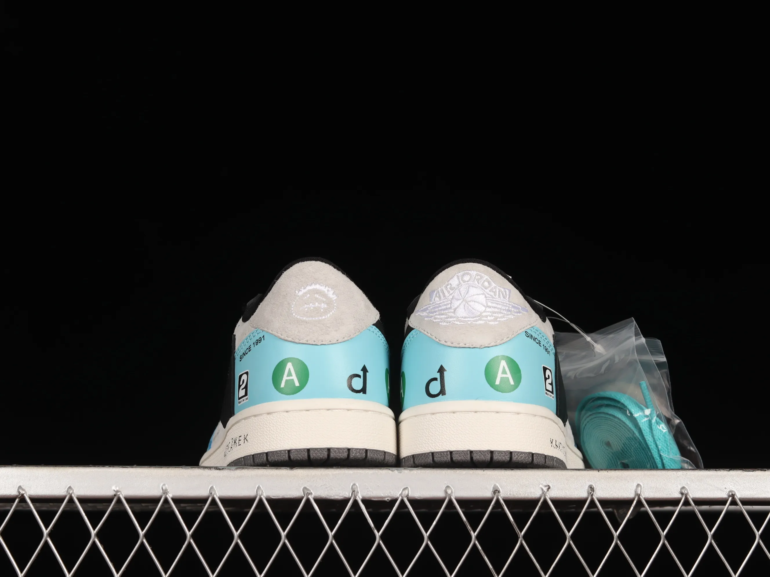All categories Air Jordan Jordan series basketball shoes Air Jordan 1 Low Travis Scott x Nk Air Jordan 1 Low OG SP "JACKBOYS" AJ1 Joe 1TS joint BMW M3 water blue brown black barb DM7866-009